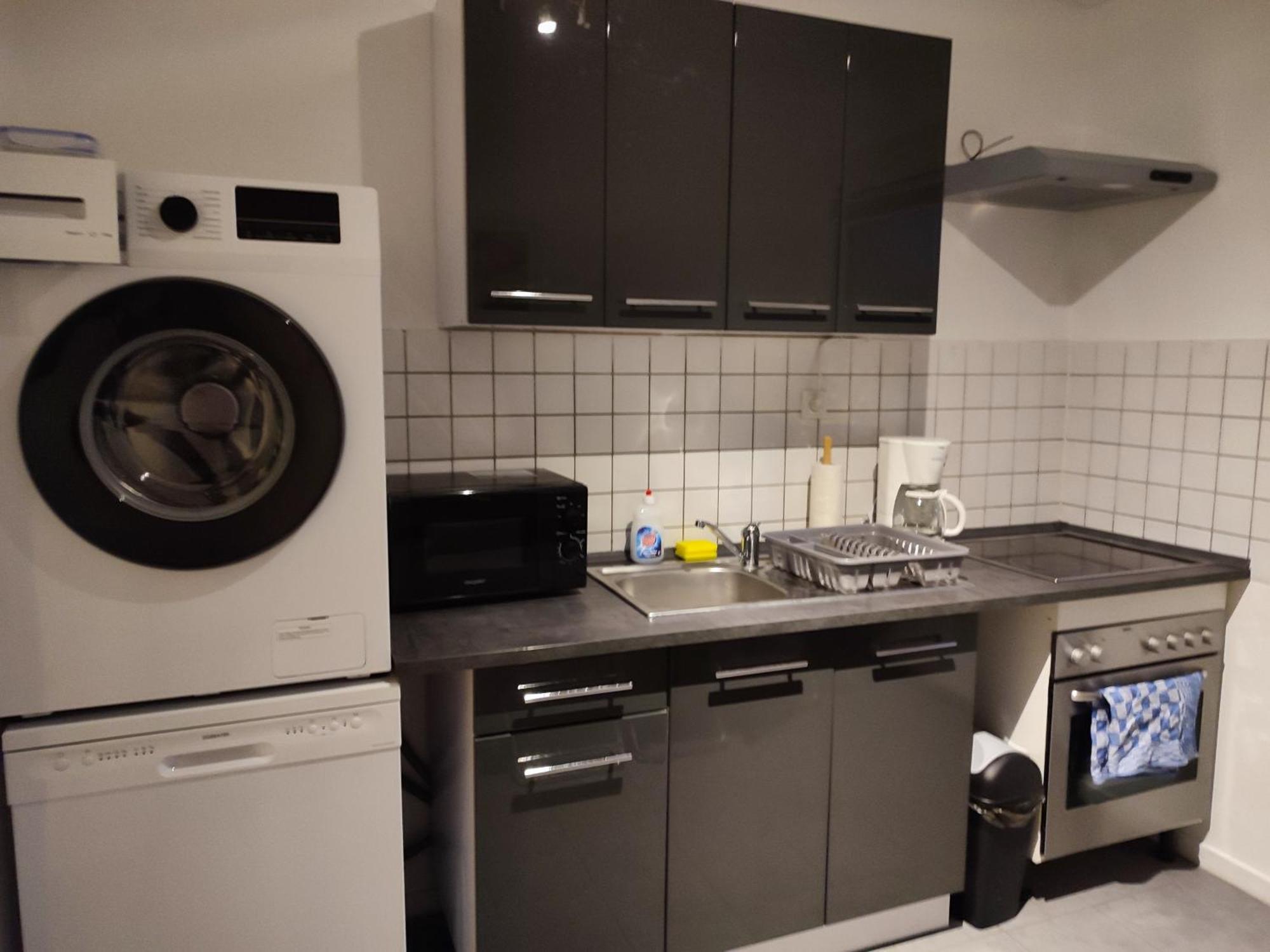 Monteur-ferien-messewohnung 6 Personen 2 Og Mettmann